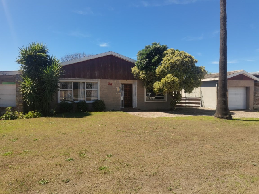 3 Bedroom Property for Sale in Bluewater Bay Eastern Cape